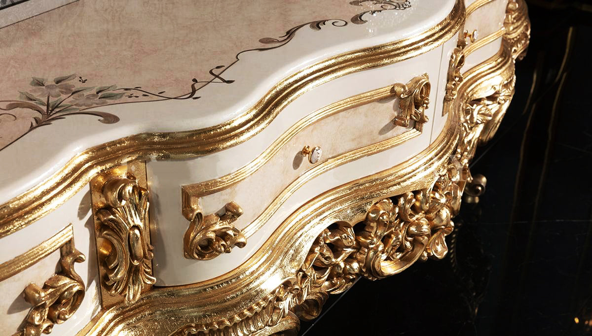 European Style Glossy Carving TV Cabinet