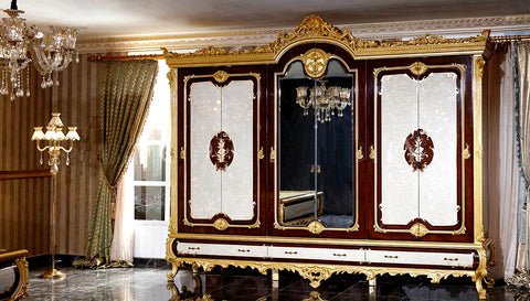 Royal And Exquisite Hand Carving Armoire