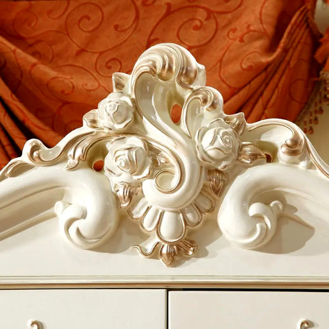 beautiful texture of Luxury And Royal Hand Carving Wardrobe