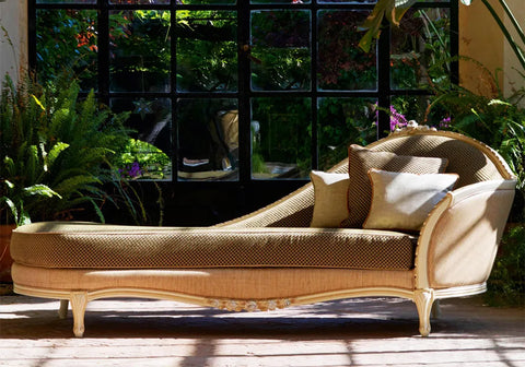 Classical And Premium Look Louis Chaise Lounge