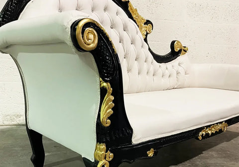 Royal and Luxury Look Wooden Rococo Chaise Lounge