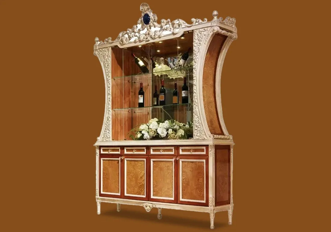 Royal style exclusive wooden vitrine