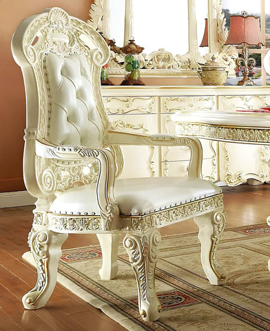 Luxury Traditional Glossy Dining Table Set